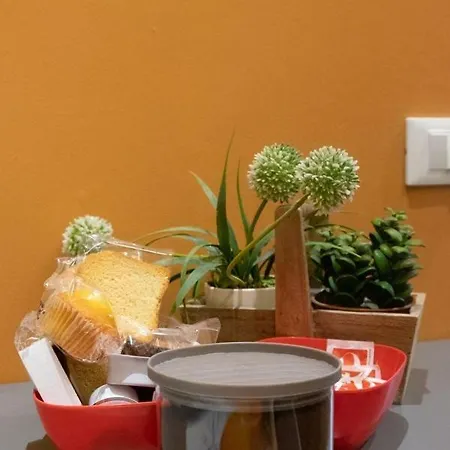 Ferienwohnung Bilocale Vicino Stazione Cir 00015 Lodi Exterior foto