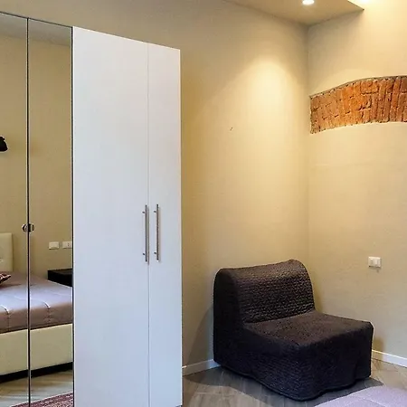 Ferienwohnung Bilocale Vicino Stazione Cir 00015 Lodi Exterior foto