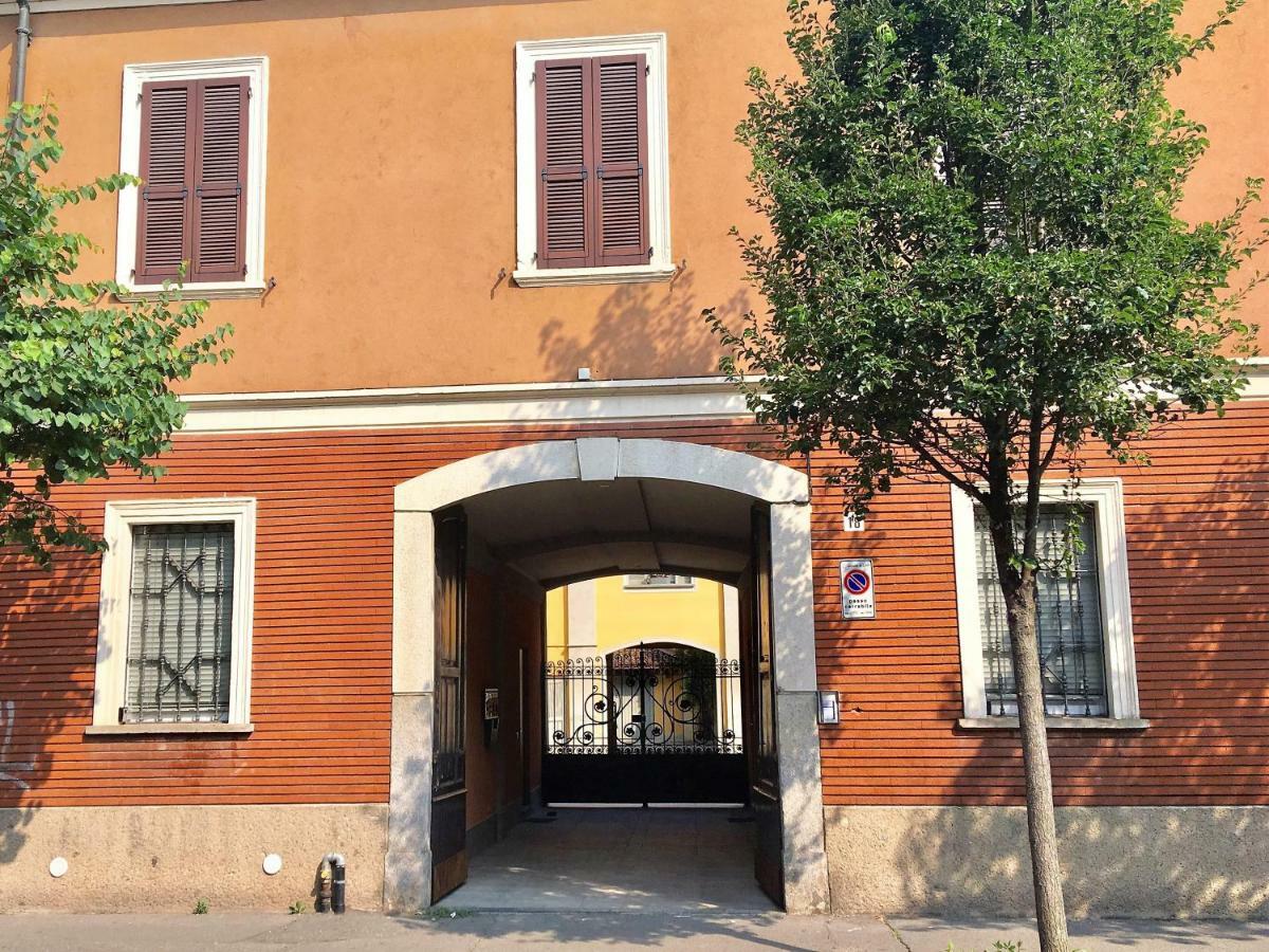 Bilocale Vicino Stazione Cir 00015 Apartamento